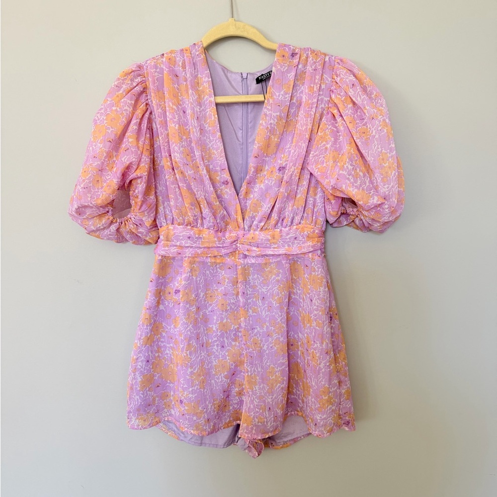 NASTY GAL Floral Puff Sleeve Chiffon V-Neck Romper—SZ. 4 zip back closure